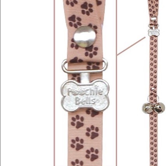 PoochieBells Dog Potty Doorbell, Pawprints - Picture 2 of 6
